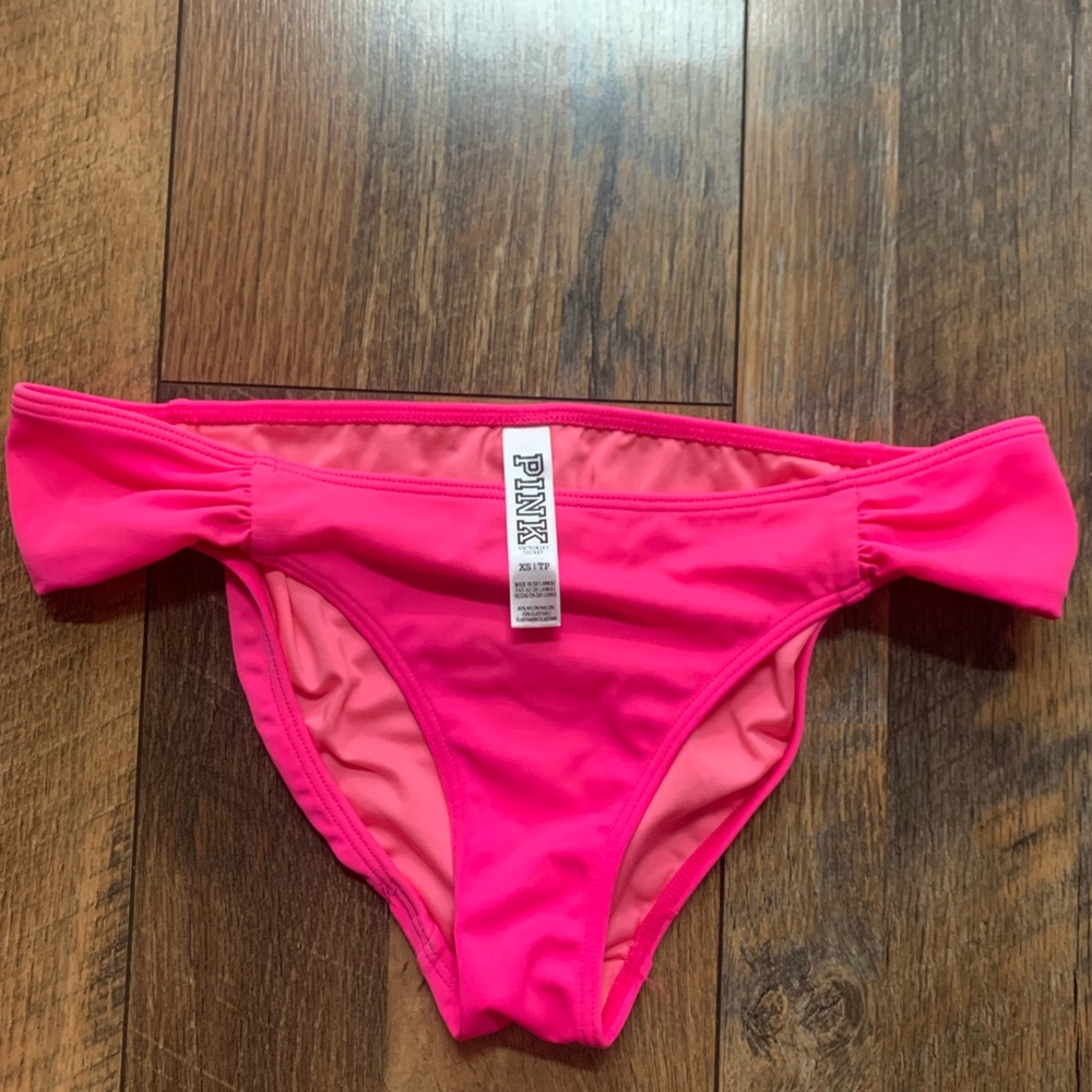 Victoria’s Secret Pink bikini bottoms